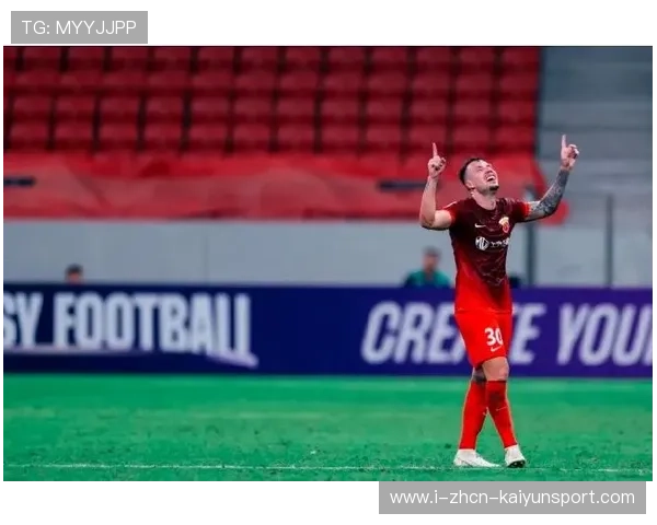 上海海港面对柔佛主场巨大压力,亚冠出线悬念重重 上海海港面对柔佛主场巨大压力,亚冠出线悬念重重